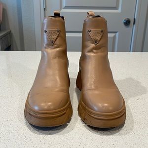 Women's Hestia Chelsea Boot